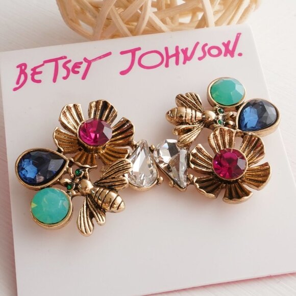 Betsey Johnson Bee Flowers Mismatch Earrings - Picture 2 of 2